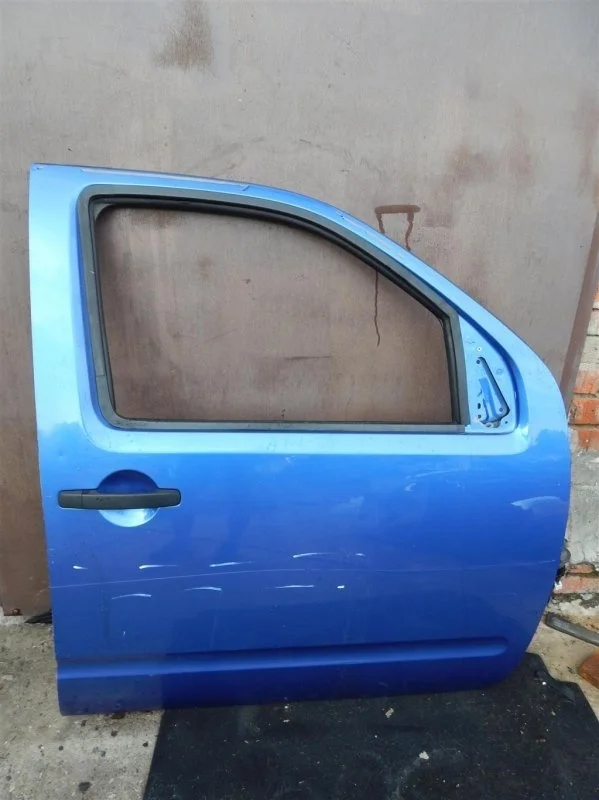 Дверь передняя правая Nissan Navara (D40) 2004-2015 2012 H01005X0MB 2.5 D YD25DDTI
