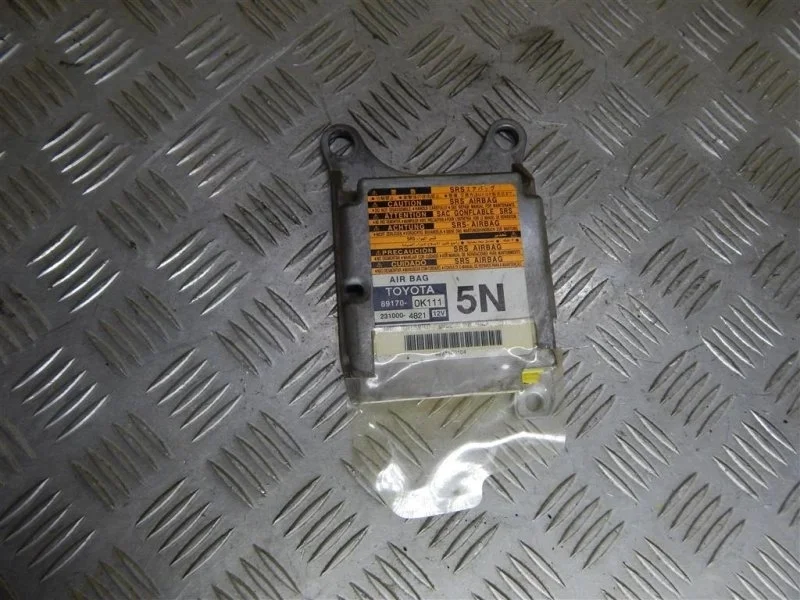 Блок AirBag Toyota Hilux (2005-2015) 2011 891700K111 3.0