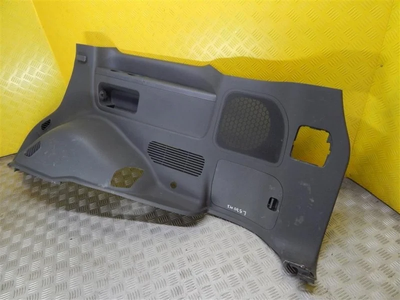Обшивка багажника Lexus LX 570 2007-2012 2009