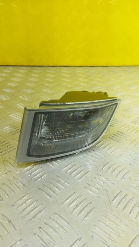 Фара противотуманная левая Toyota Land Cruiser Prado 120 (2002-2009) 2005