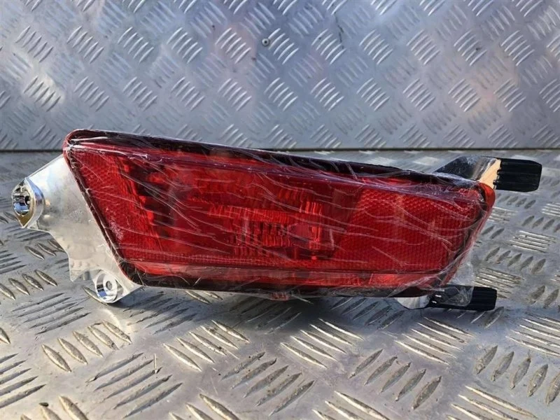 Фонарь задний противотуманный Land Rover Range Evoque I (2011-2018) 2015
