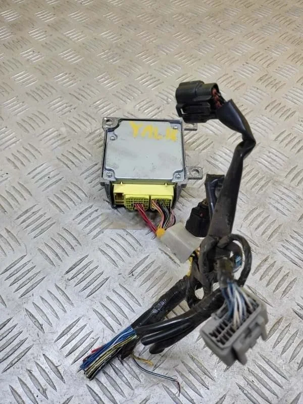 Блок AirBag Mitsubishi L200 (2006-2015) 2007 MR587974 ПИКАП 2.5 D 4D56