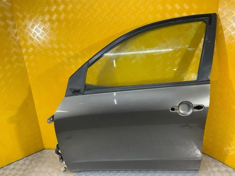 Дверь передняя левая Toyota Rav 4 (Xa30) (2005-2014) 2009 6700442121 3.5 I 2GRFE