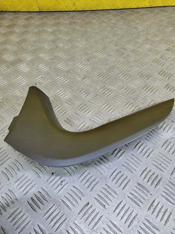 Пластик салона Toyota Rav 4 (Xa30) (2005-2014) 2009 5883342010 2.4 I 2AZFE