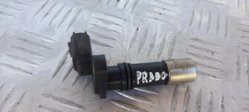 Датчик коленвала Toyota Land Cruiser Prado 150 (2009-2023) 2010