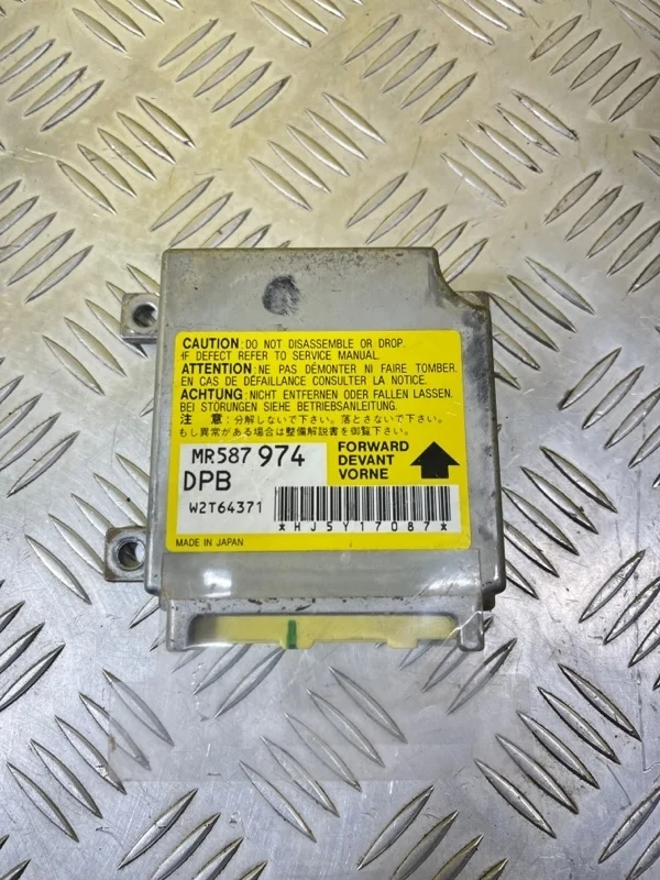Блок AirBag Mitsubishi L200 (2006-2015) 2006 MR587974 ПИКАП 2.5 D 4D56
