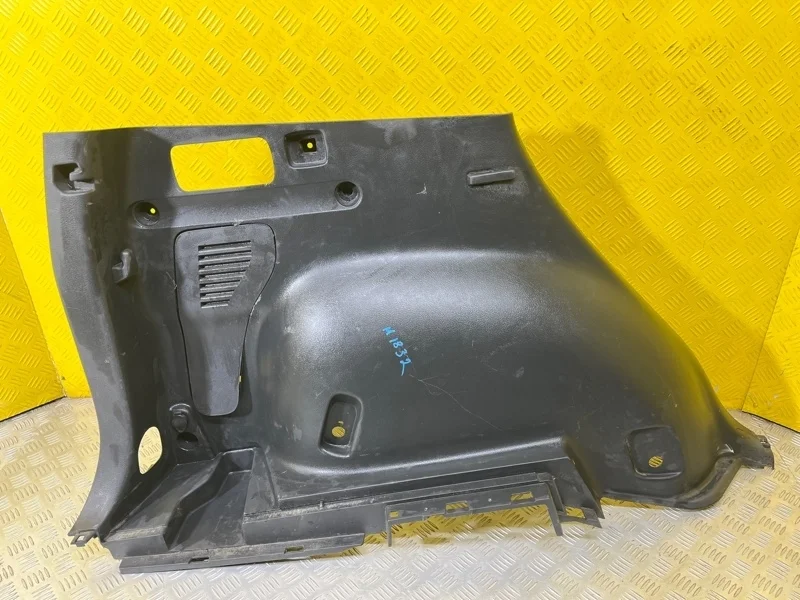 Обшивка багажника Toyota Rav 4 (XA30) (2005-2014) 2009