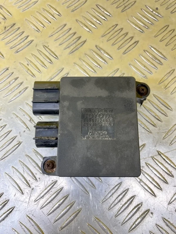 Блок электронный Toyota Rav 4 (Xa30) (2005-2014) 2009 8925726020 3.5 I 2GRFE