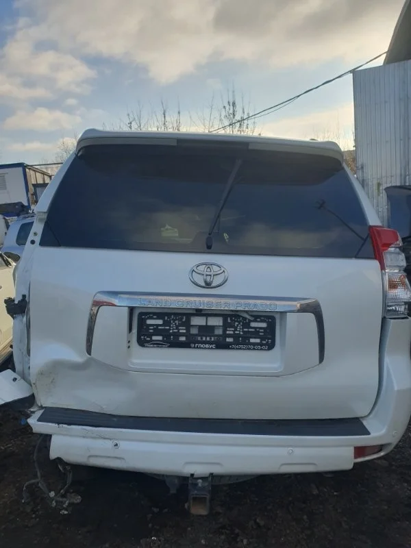 Крышка багажника (дверь 3-5) Toyota Land Cruiser Prado 150 (2009-2023) 2012 6700560F50 ВНЕДОРОЖНИК 3.0 D 1KDFTV