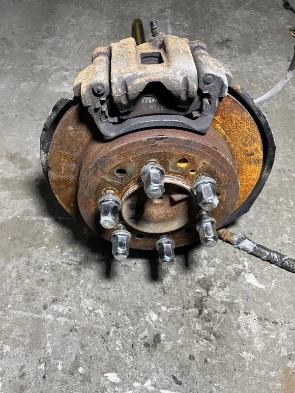 Диск тормозной задний Toyota Land Cruiser Prado 150 (2009-2023) 2016 4243160311 2.8 D 1GDFTV, правый