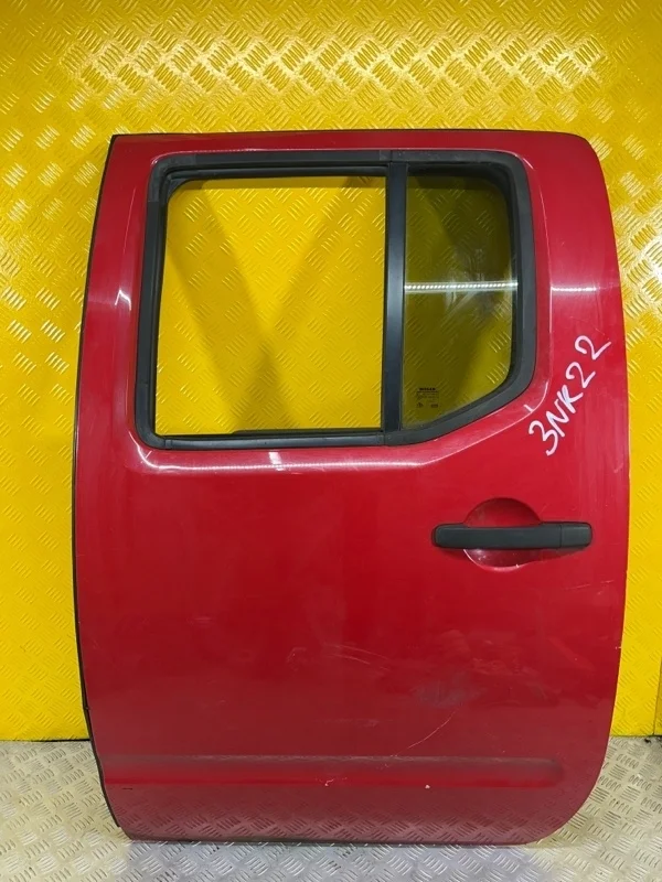 Дверь задняя левая Nissan Navara (D40) 2004-2015 2011 82101EB30J 2.5 D YD25DDTI