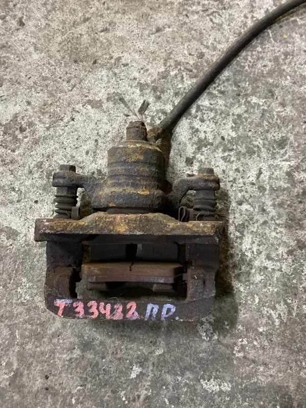 Суппорт задний правый Nissan Pathfinder (R51M) 2004-2013 2007 44011EB30A ВНЕДОРОЖНИК 2.5 D YD25