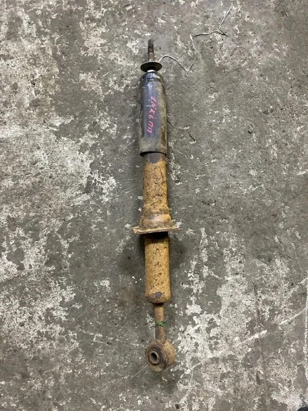 Амортизатор передний Toyota Hilux (2005-2015) 2011 4851009K10 ПИКАП 2.5 D 2KDFTV