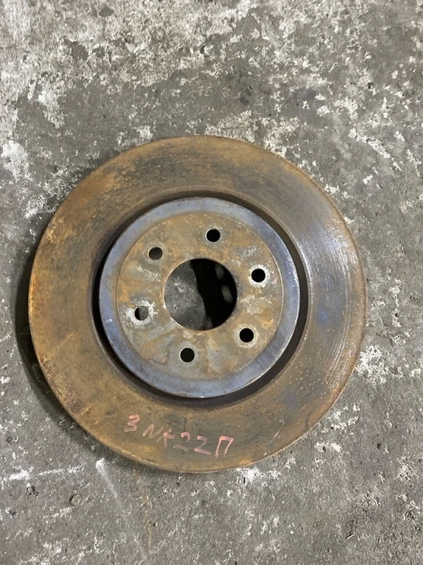 Диск тормозной передний Nissan Navara (D40) 2004-2015 2011