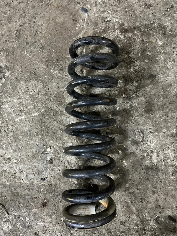 Пружина передняя Nissan Pathfinder (R51M) 2004-2013 2007 Внедорожник