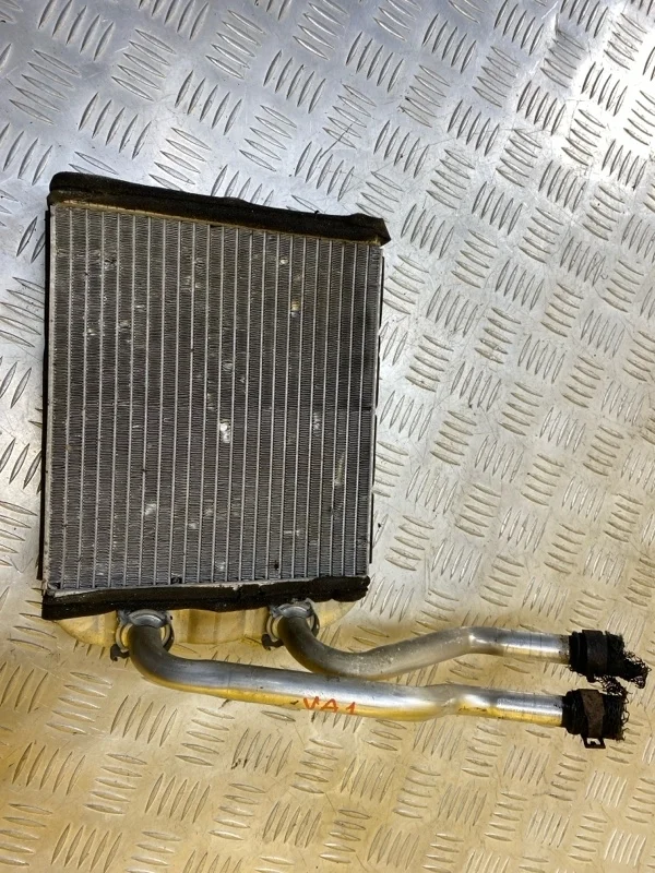 Радиатор отопителя (печки) Volkswagen Amarok (2010-2016) 2010 7L0819031 ПИКАП 2.0 D CDCA