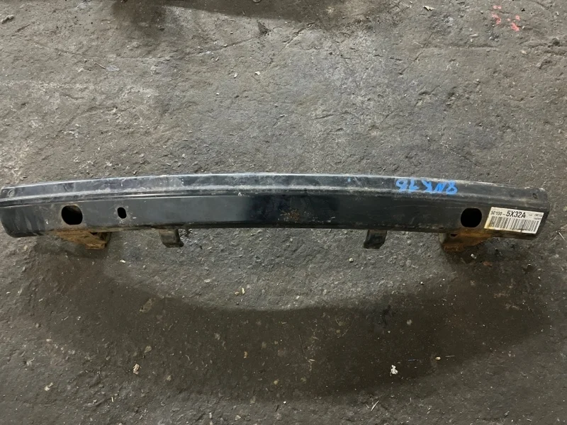 Усилитель бампера переднего Nissan Navara (D40) 2004-2015 2013 Пикап