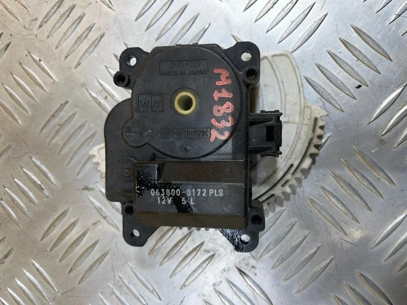 Моторчик заслонки печки Toyota Rav 4 (XA30) (2005-2014) 2009