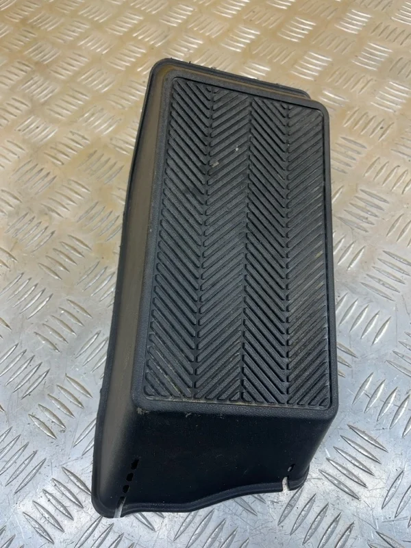 Опорная площадка для ноги Toyota Land Cruiser Prado 150 (2009-2023) 2014 Внедорожник
