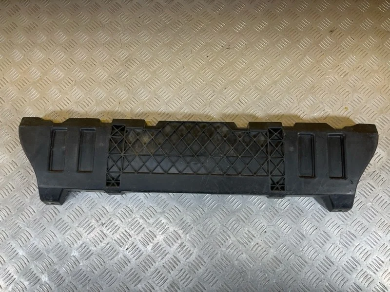 Кронштейн крепления бампера заднего Nissan Pathfinder (R51M) 2004-2013 2008 Внедорожник
