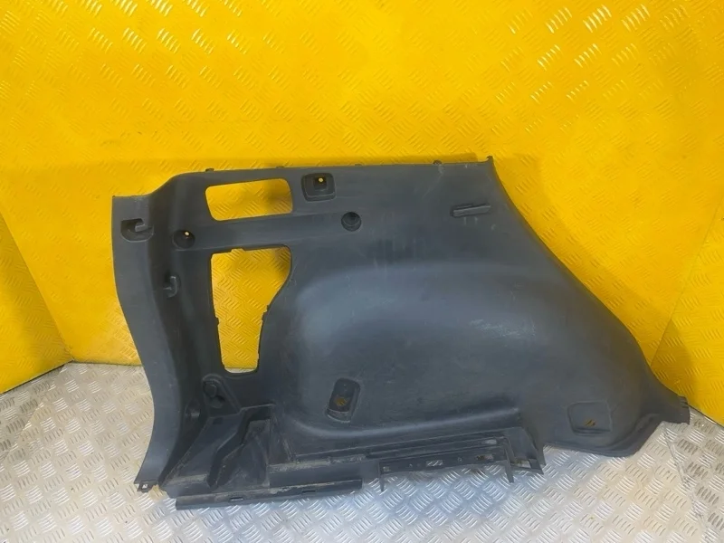 Обшивка багажника Toyota Rav 4 (XA30) (2005-2014) 2006