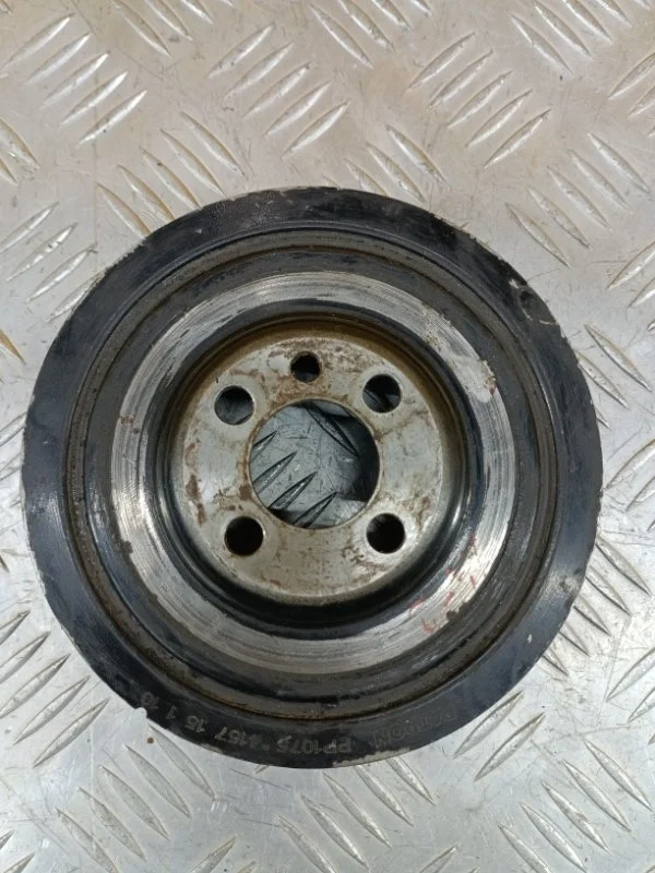 Шкив коленвала Volkswagen Amarok (2010-2016) 2010 038105243M ПИКАП 2.0 D CDBA