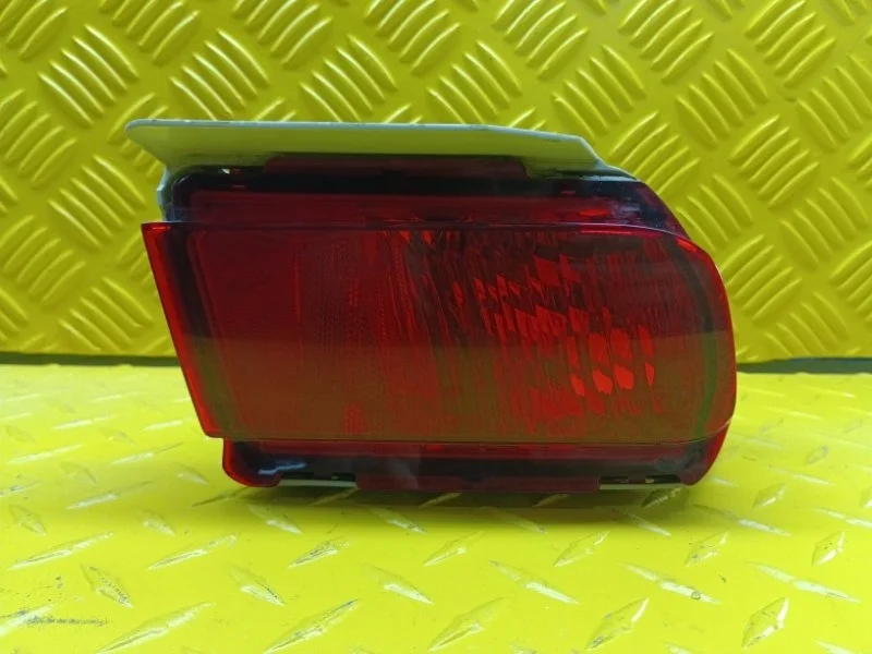 Фонарь задний правый Toyota Land Cruiser Prado 150 (2009-2023) 2014 8158160240 3.0 D 1KDFTV