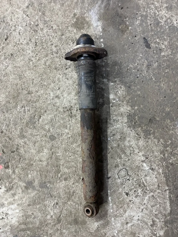 Амортизатор задний Infiniti Fx 30D ( 2002-2013) 2012 E62101DR0A 3.0 D V9X