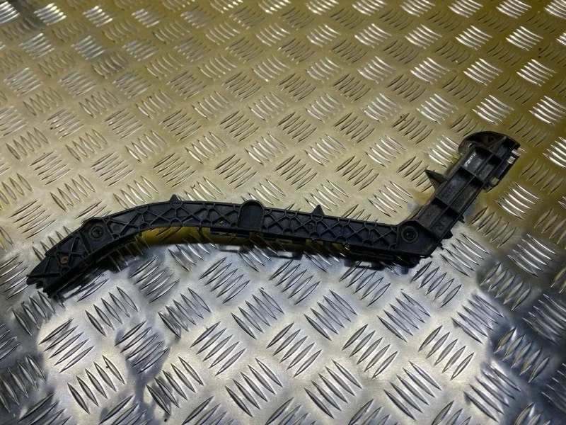 Крепление бампера заднего Toyota Land Cruiser Prado 150 (2009-2023) 2014 5215560080 3.0 D 1KDFTV