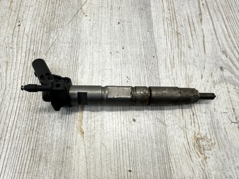 Форсунка топливная VW Crafter 2006-2016 2F