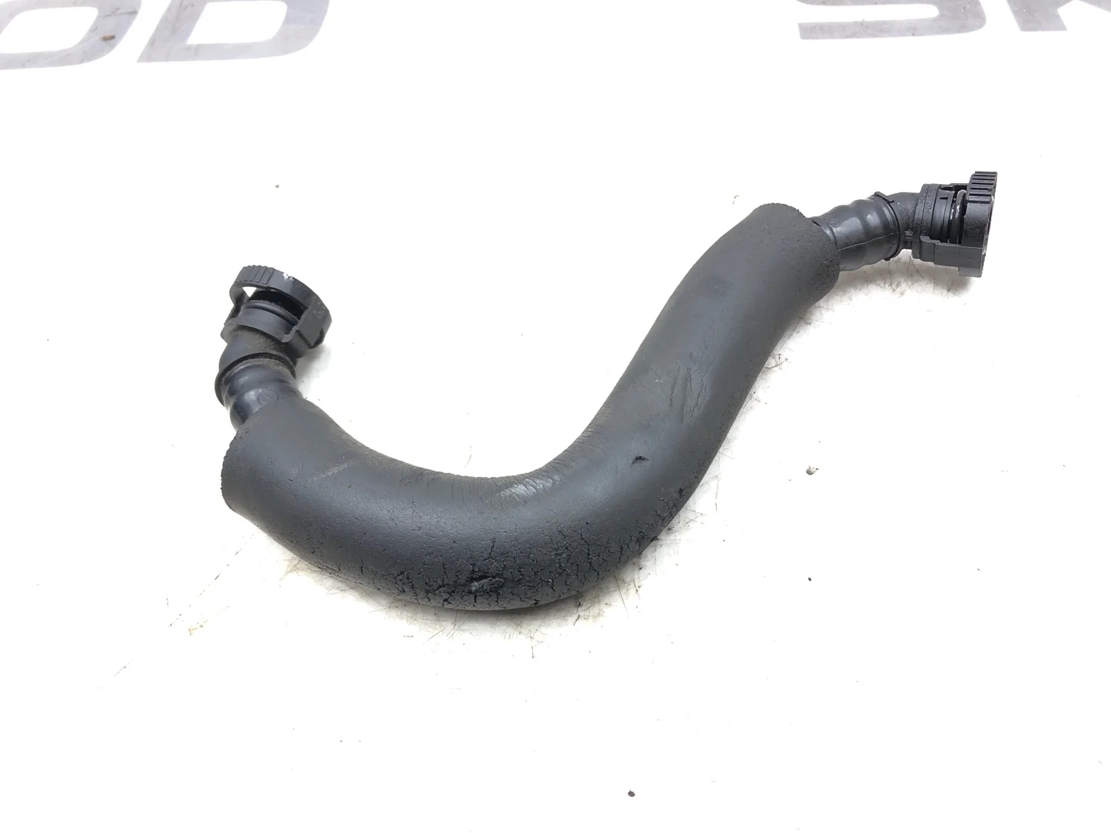 Патрубок картерных газов Skoda Octavia 2011 06J103221 A5 (1Z) 1.8 CDAB