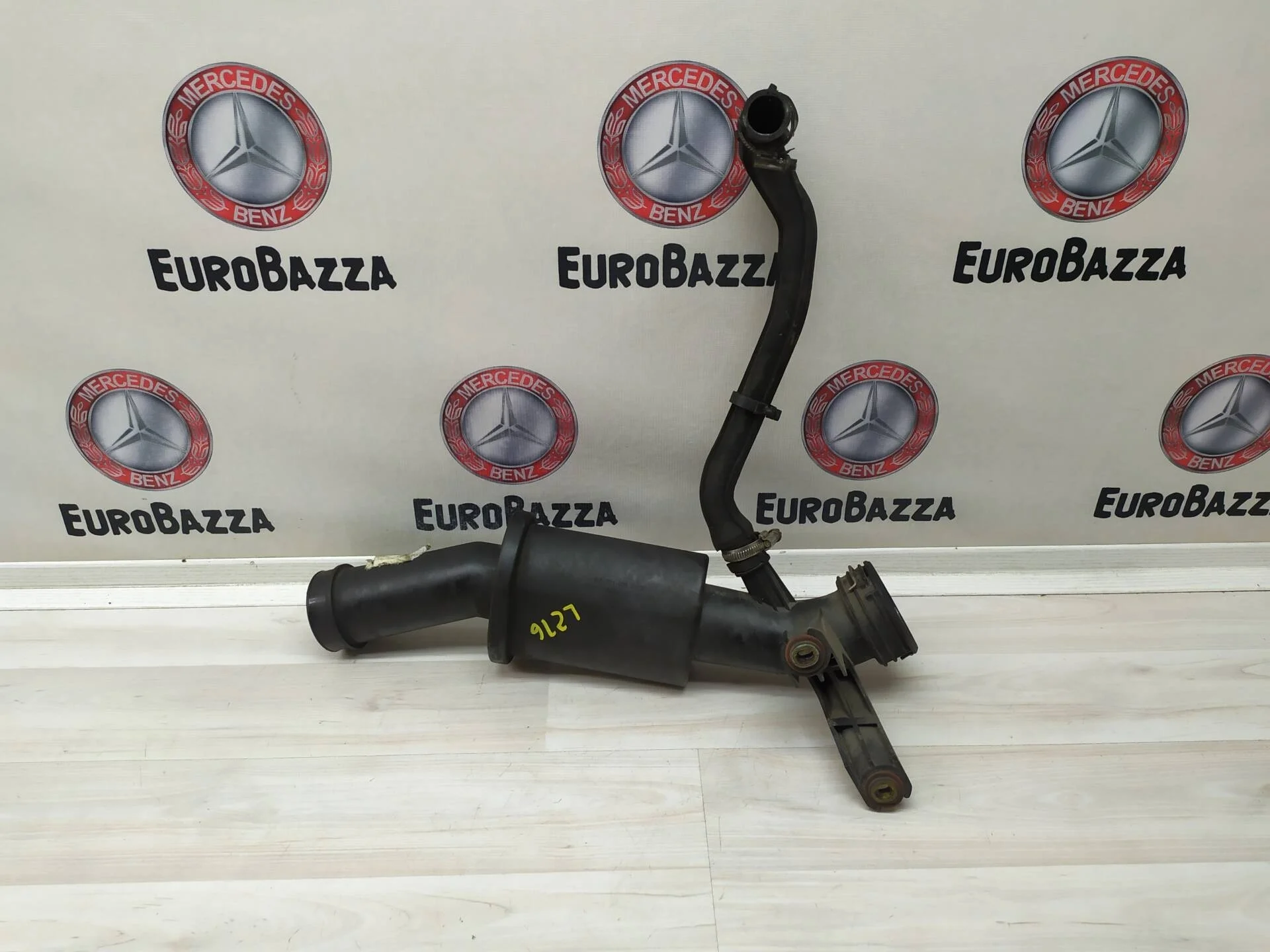 Патрубок интеркулера Mercedes M271