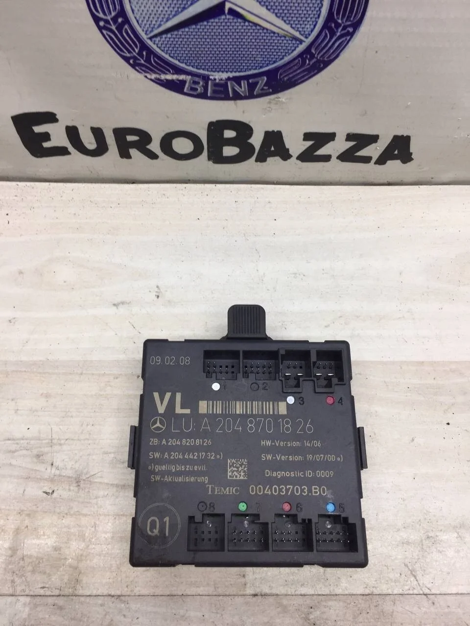 Блок управления двери передний левый Mercedes W204