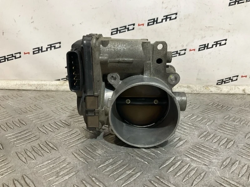 Дроссельная заслонка Volvo S60 8677796 1