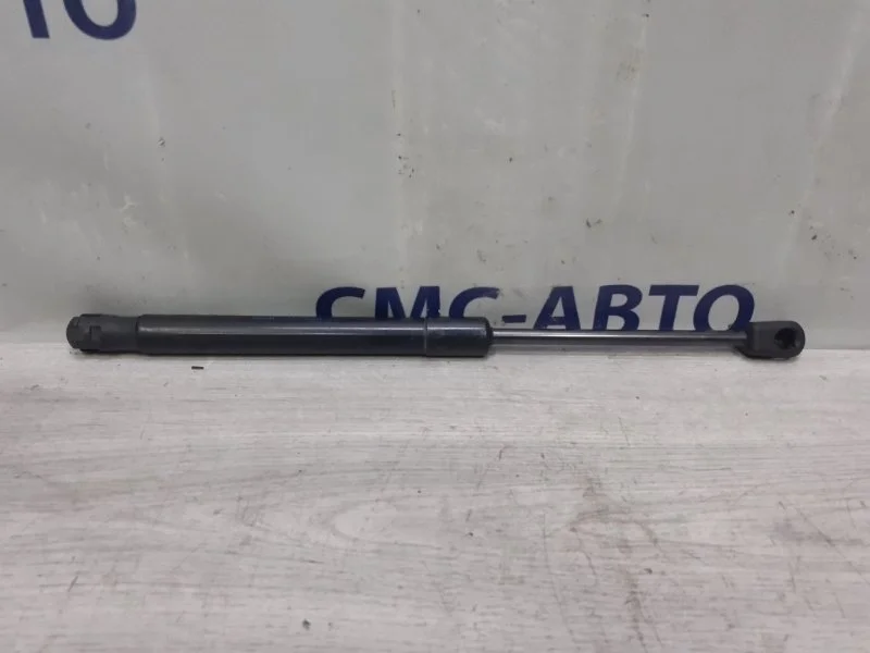 Амортизатор капота Audi A6 4G8823359A C7 2.8 CHV