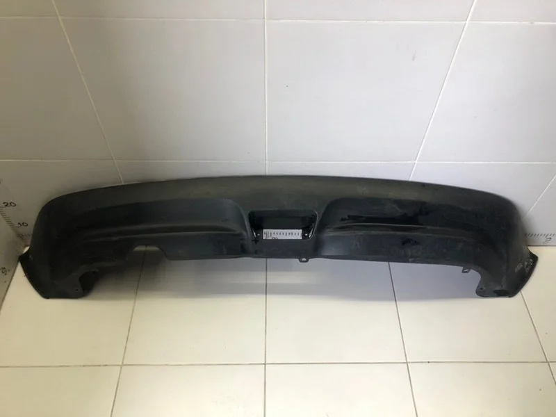 Юбка бампера задняя Nissan Juke 2010