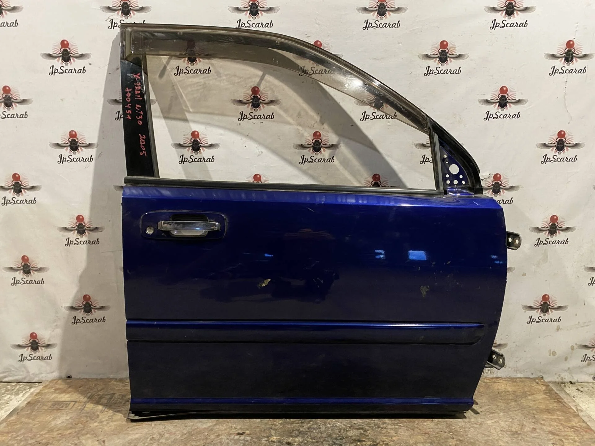 Дверь передняя правая Nissan X-Trail T30