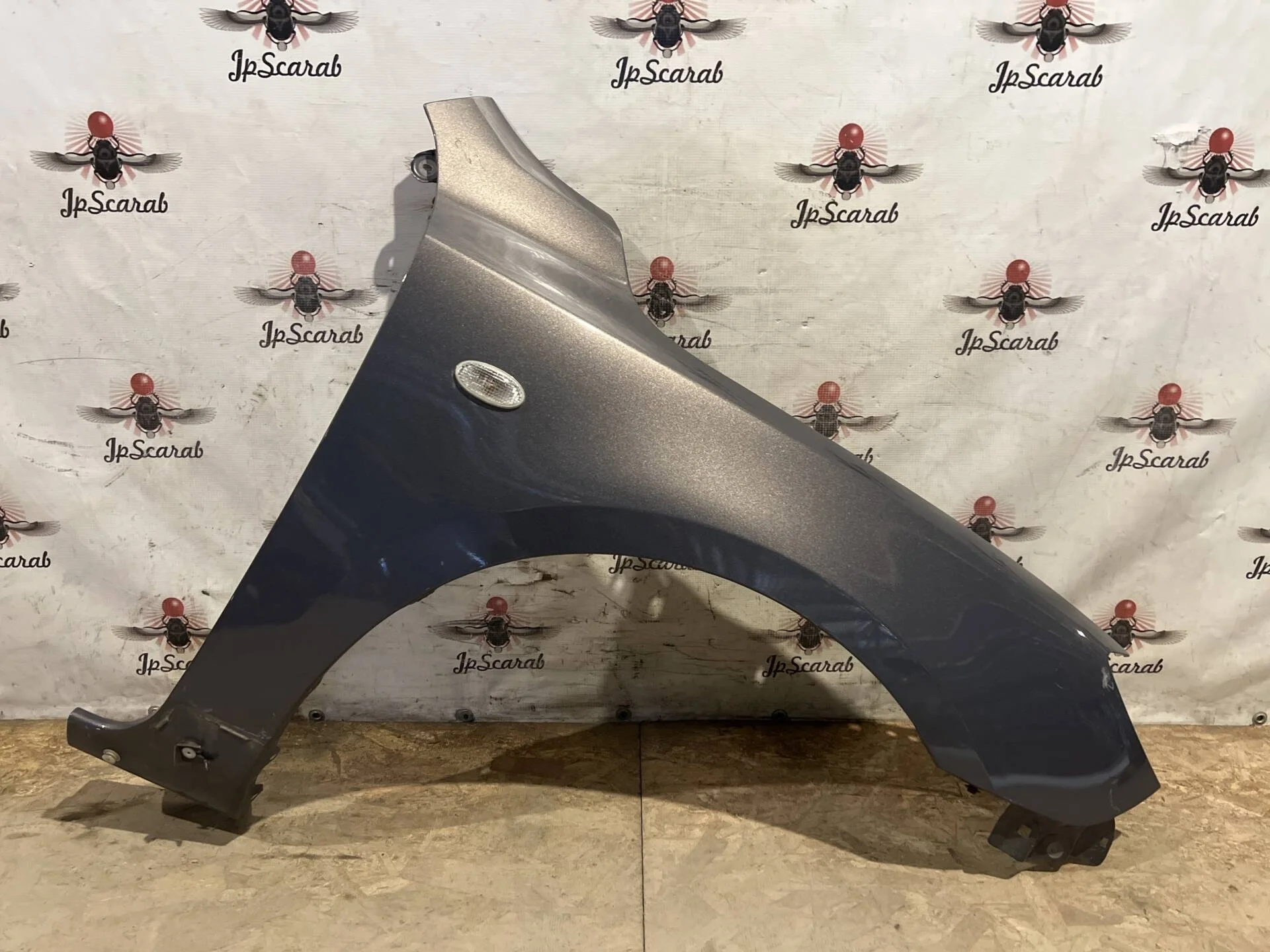 Крыло переднее правое Mazda 3 BK Хэчбэк