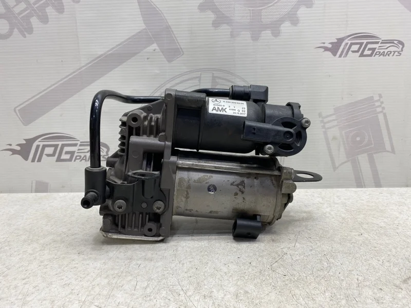 Компрессор пневмоподвески Mercedes W222