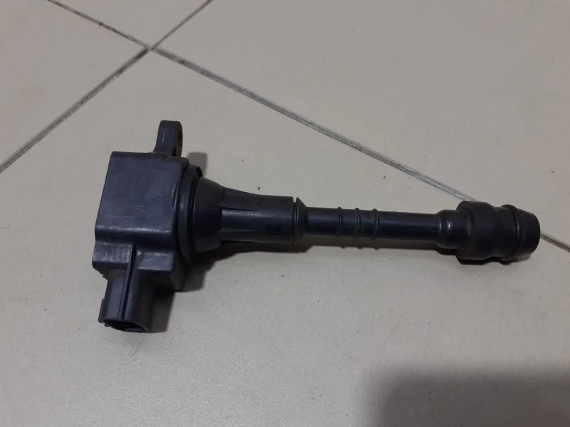 Катушка зажигания Nissan Almera 2 N16 QG15DE 2001