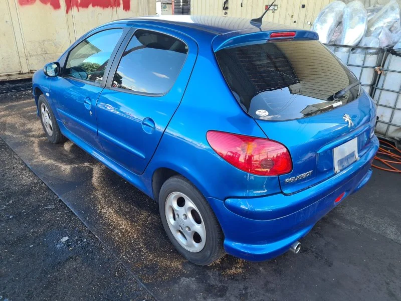 Продажа Peugeot 206 1.4 (75Hp) (TU3JP) FWD AT по запчастям