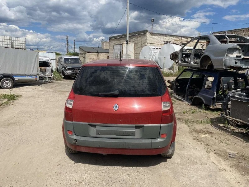 Продажа Renault Scenic 1.6 (115Hp) (K4M 813) FWD AT по запчастям