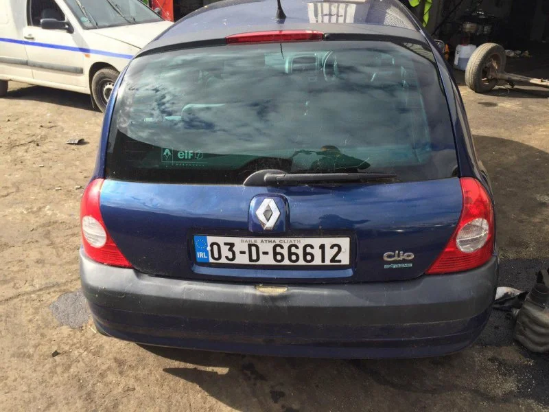 Продажа Renault Clio 1.4 (75Hp) (E7J 780) FWD AT по запчастям