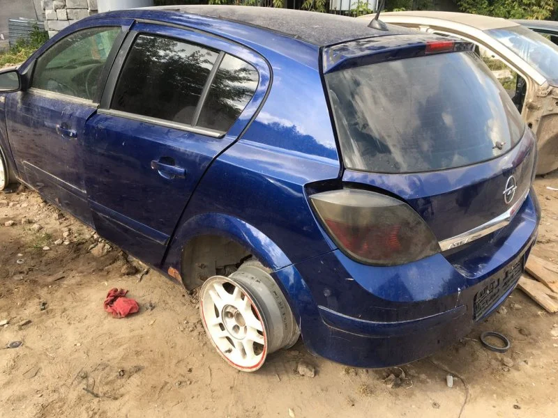 Продажа Opel Astra 1.8 (125Hp) (Z18XE) FWD AT по запчастям