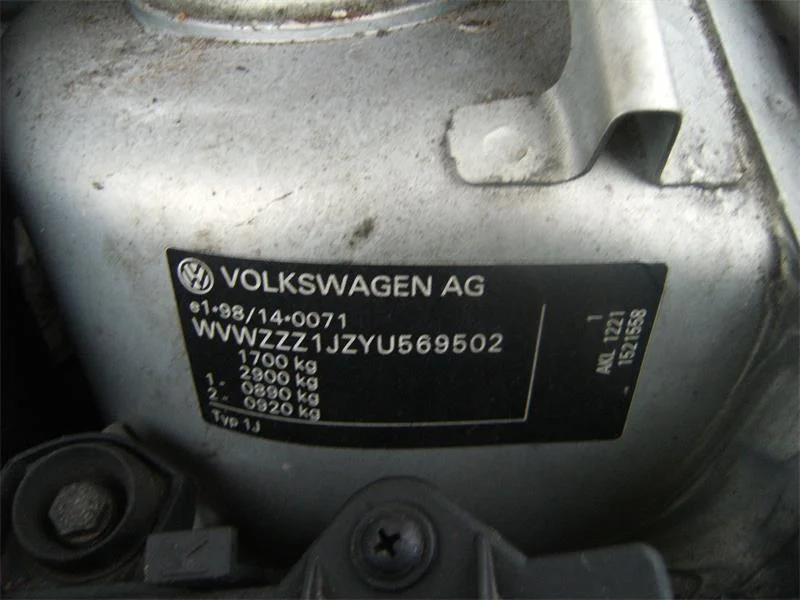 Продажа Volkswagen Golf 1.6 (105Hp) (ATN) FWD MT по запчастям