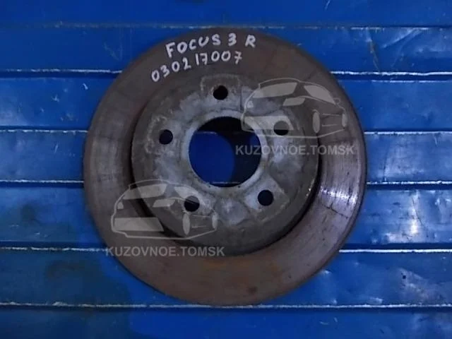 Тормозной диск Ford Focus 2015 CB8