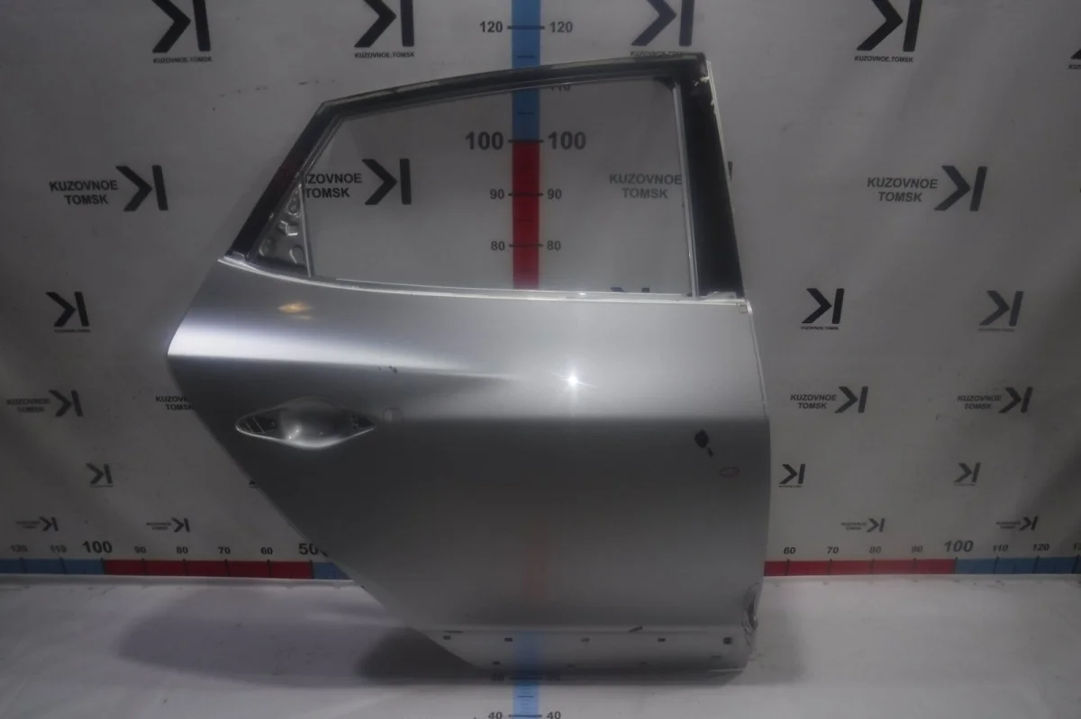 Дверь Hyundai ix35 2012 LM