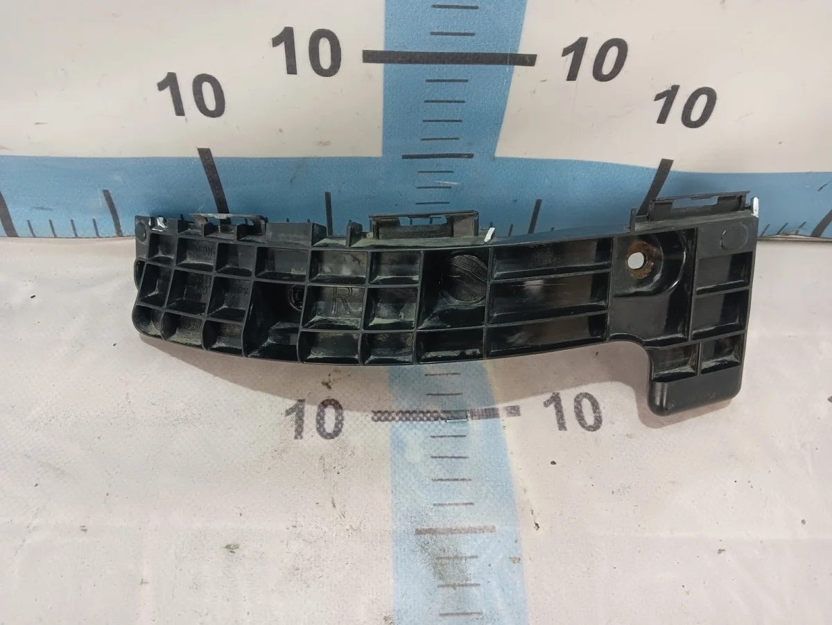 Кронштейн бампера Lexus RX450h 2012 AL10