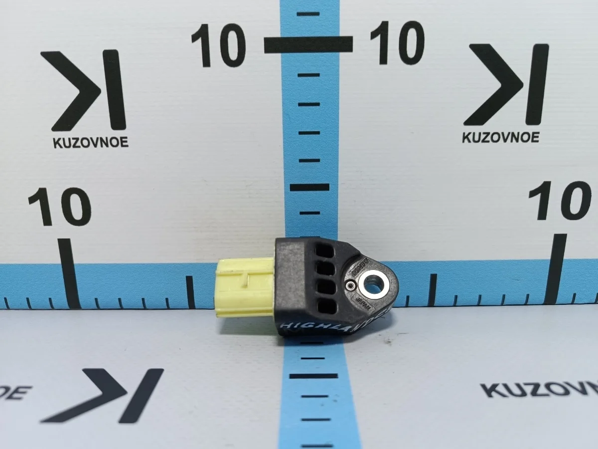 Датчик air bag Toyota Highlander 2012 XU40