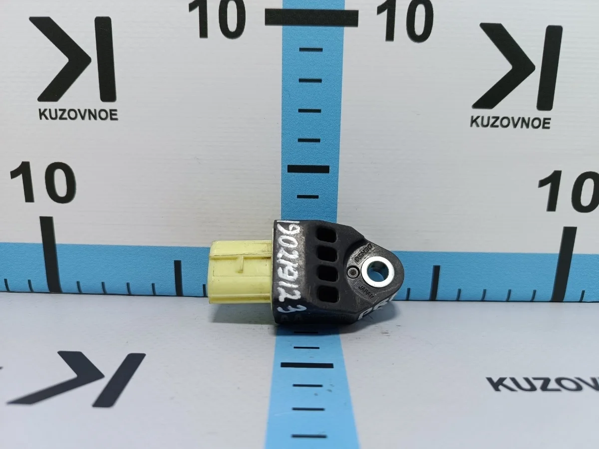 Датчик air bag Toyota Land Cruiser Prado 2009 J150